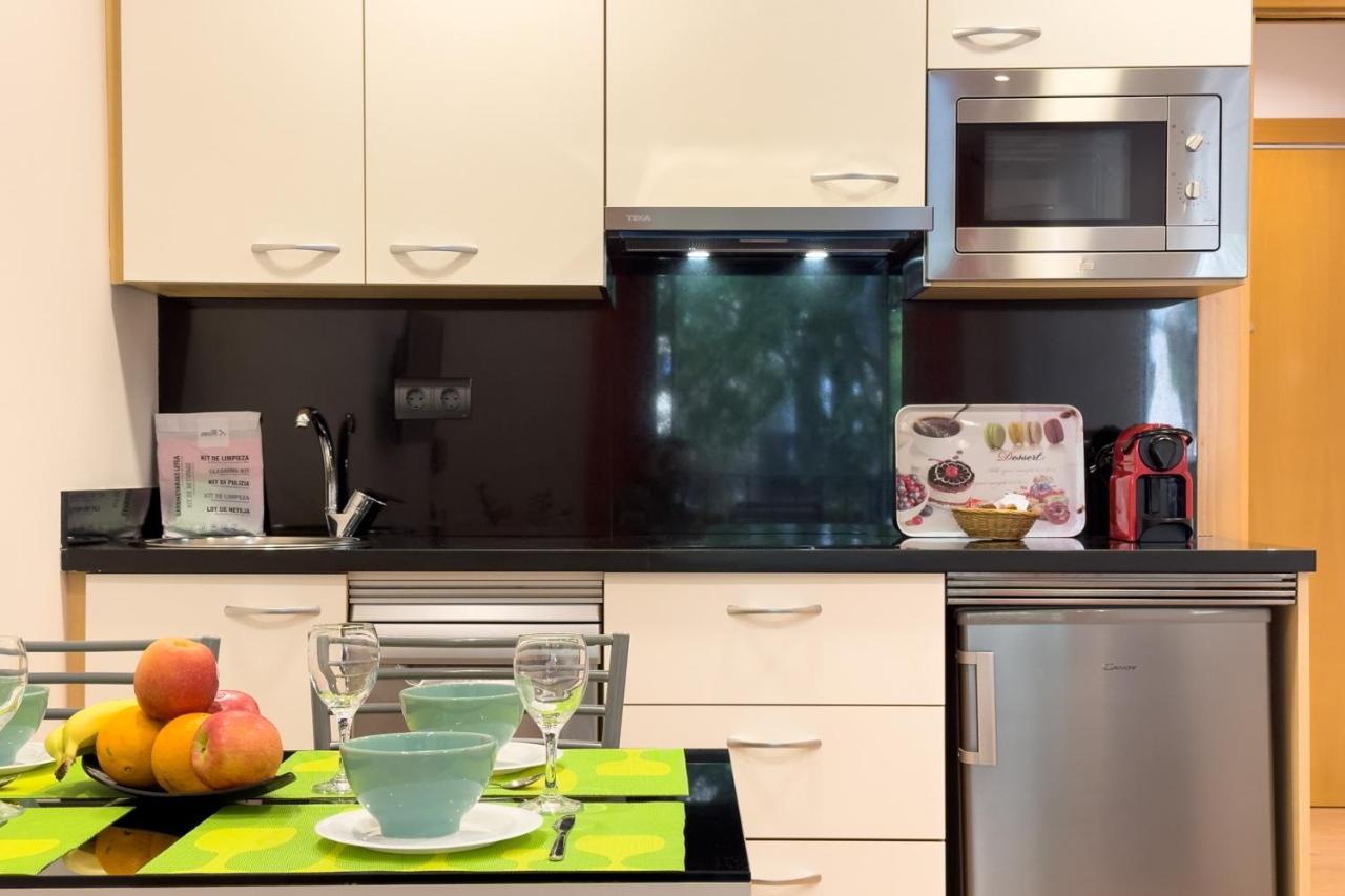 Stay Barcelona Sant Antoni Екстер'єр фото